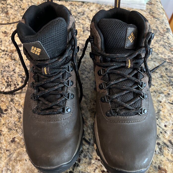 my used leather hiking boots