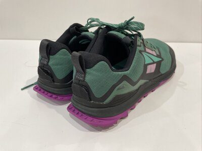 Altra Lone Peak 7 Review (2025 Report After 90-Mile Hike) pair of trail running shoes