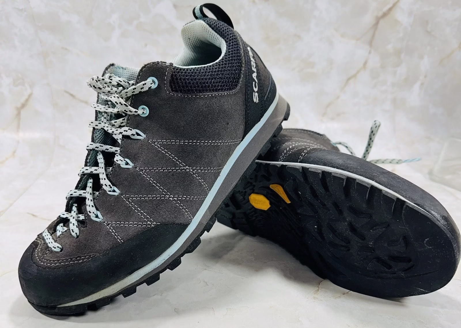 In-depth Scarpa Crux Review (Fully 2025 Trail-Tested) Scarpa Crux display