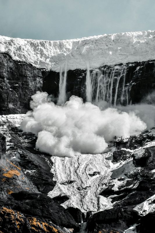 Avalanche Safety Guide: Prepare, Survive & Rescue Cornice Avalanche