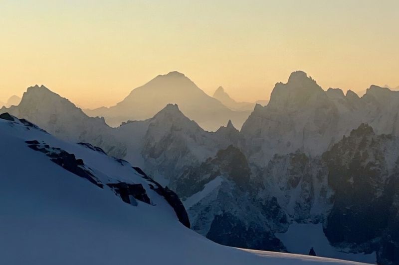Altitude Sickness Guide: Symptoms & Prevention The peak of Mt Everest at sunrise