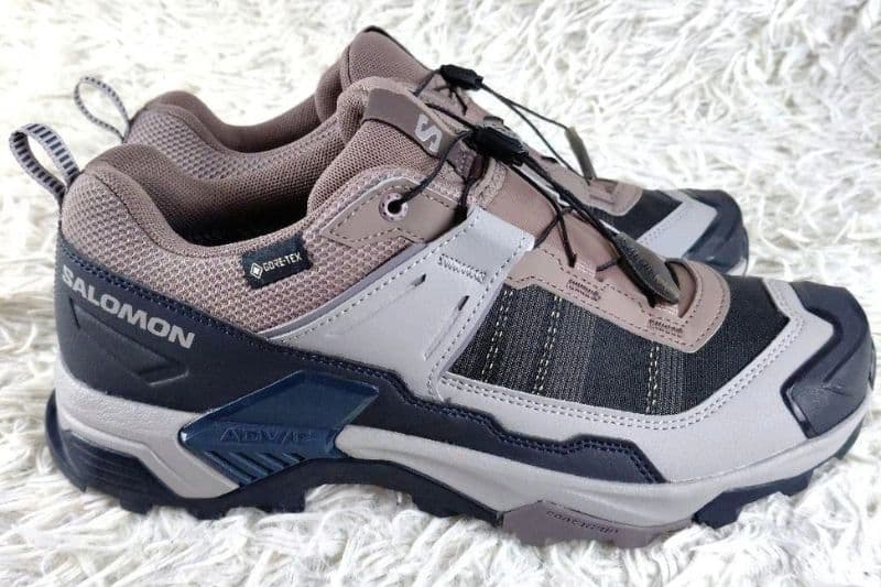 Salomon X Ultra 5 GTX Review 2026 (Low & Mid Compared) Salomon X Ultra 5 GTX Low Pair Side