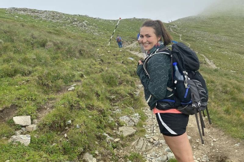 Multi-Day Hiking Nutrition: Expert Tips by Nancy Clark A man exercising to strengthen his ankles by going up the mountain