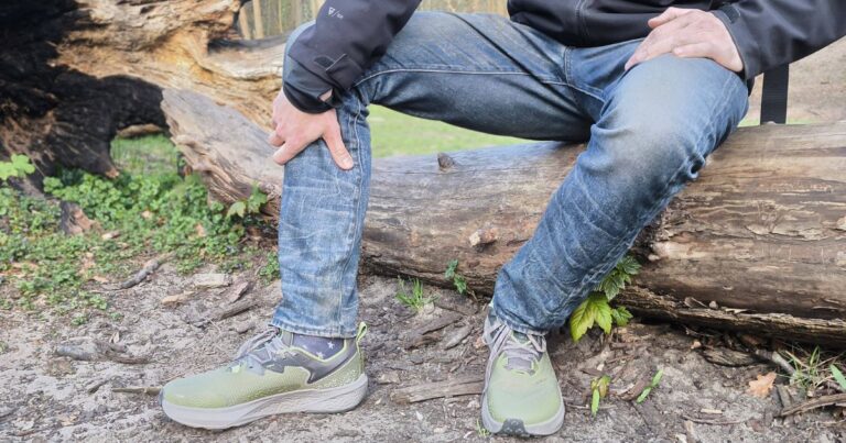 Hiking With Shin Splints: Expert Treatment Guide Hiking With Shin Splints: Expert Treatment & Prevention Guide