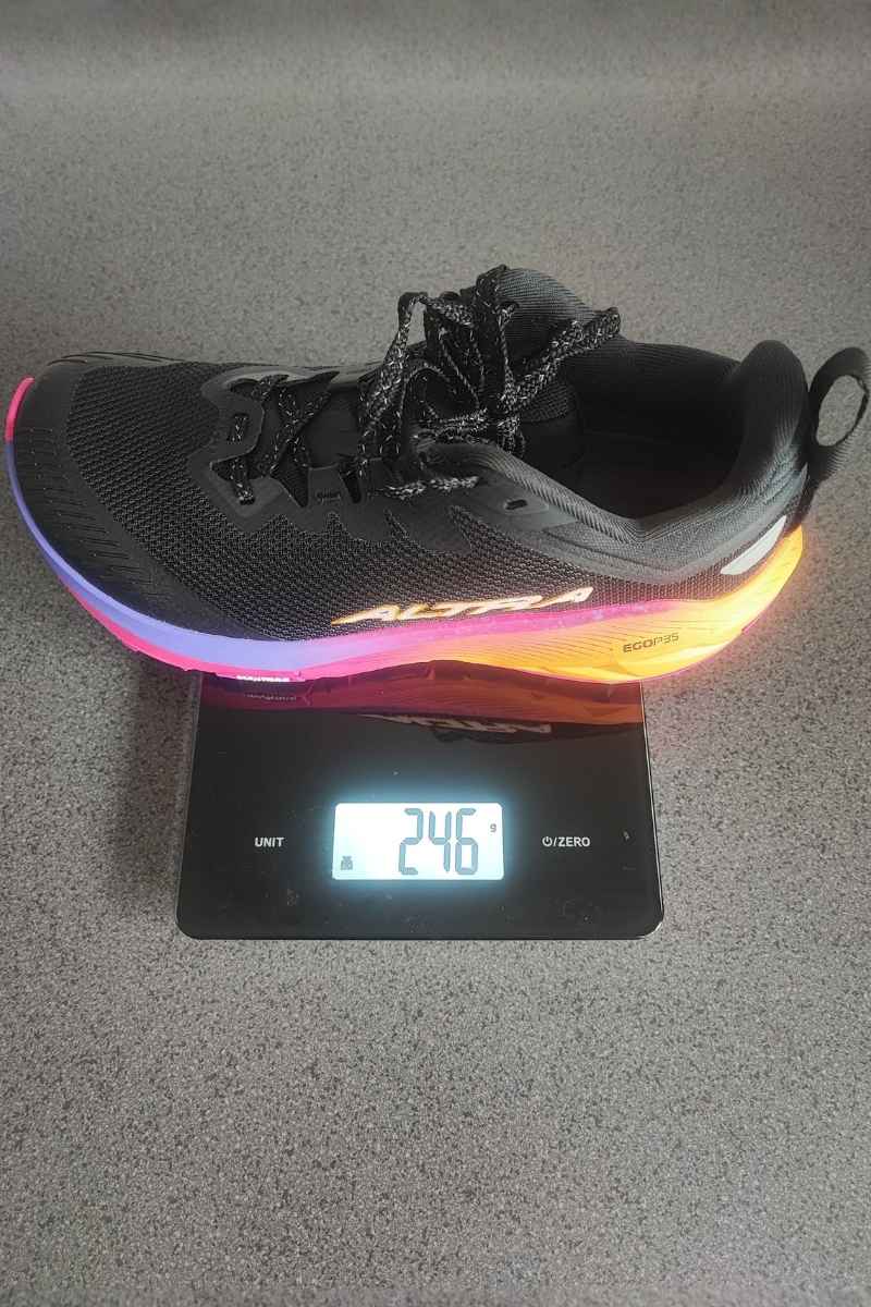 Altra Experience Wild 3 Review (Best Road-to-Trail?) ALTRA Experience Wild 3 on a scale