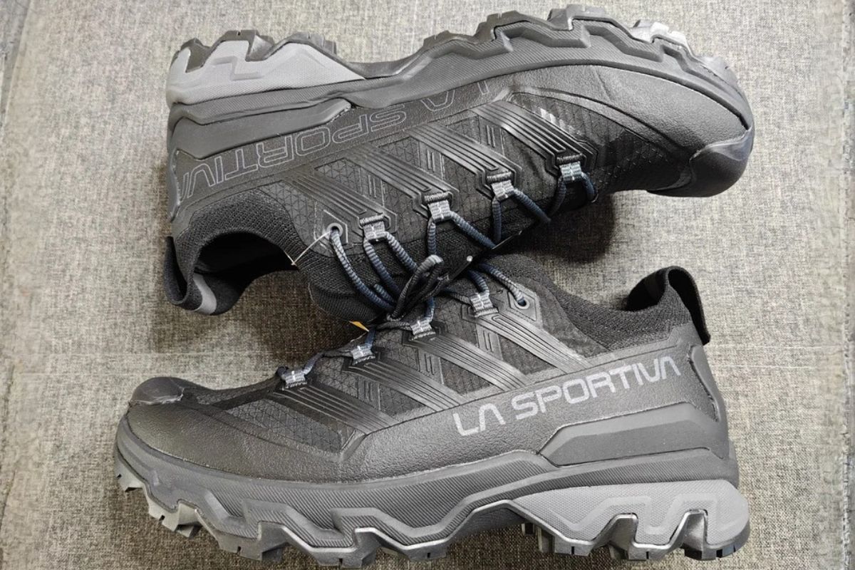 La Sportiva Ultra Raptor 3 Review Side profile of the La Sportiva Ultra Raptor 3 low-cut hiking shoe showing the mesh upper, lacing harness, and rugged outsole
