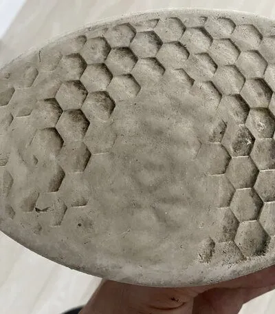 shoe worn tread