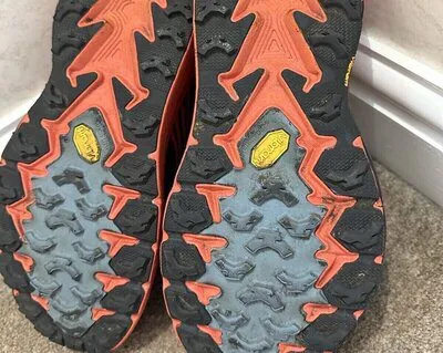 Trail Running Shoes Rock Plates: Explained shoe tread