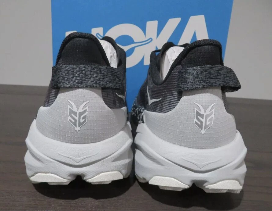 hoka speedgoat 6 ankle support