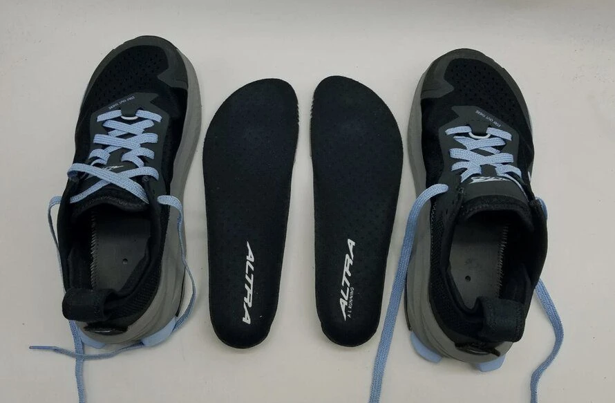 olympus 6 with insoles removed